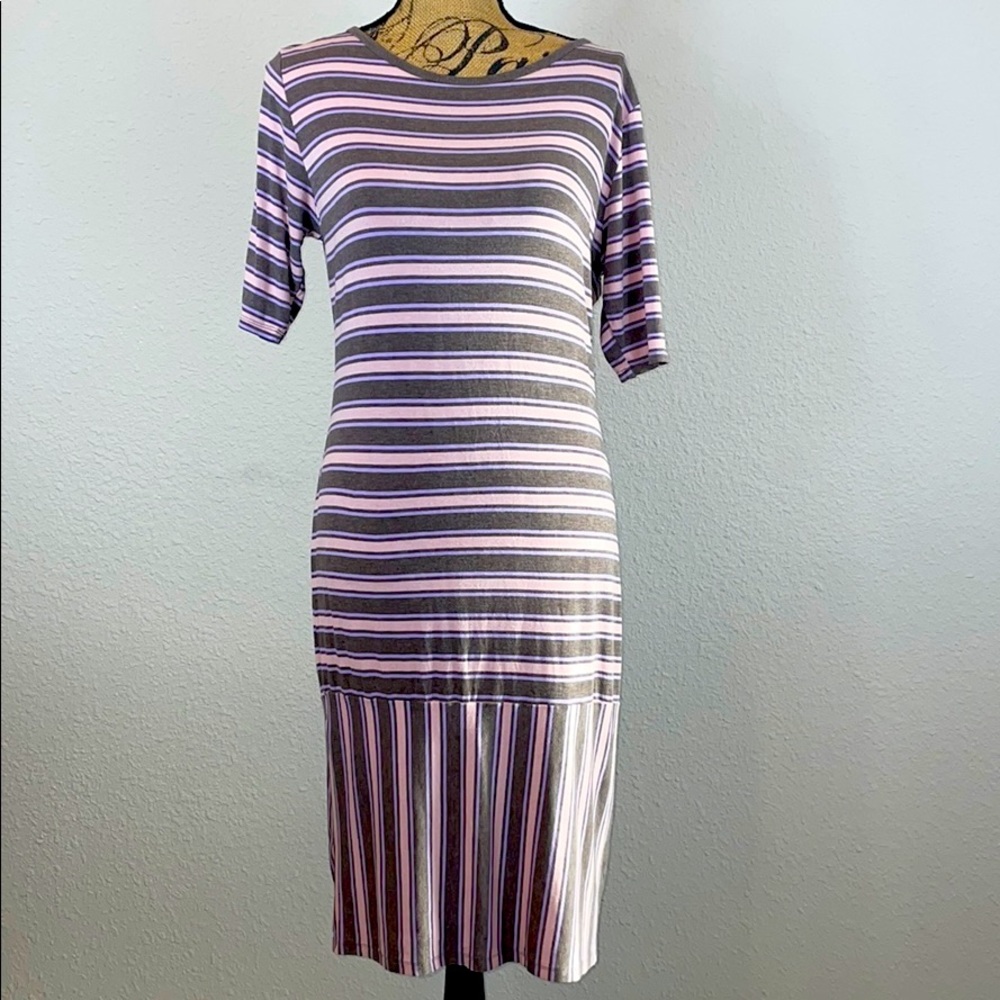LuLaRoe Grey & Purple Dress Sz Large